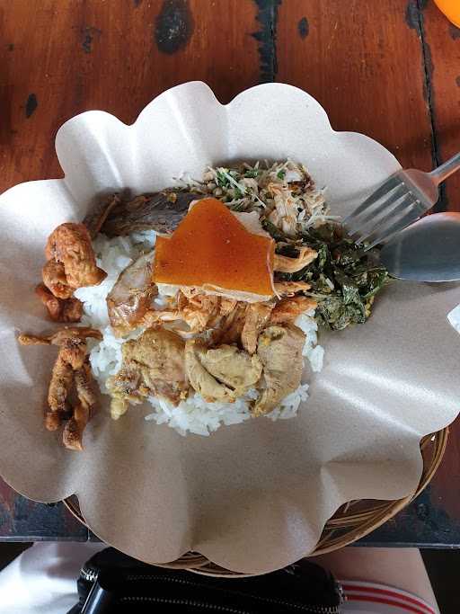 Warung Makan Babi Guling Pande 6