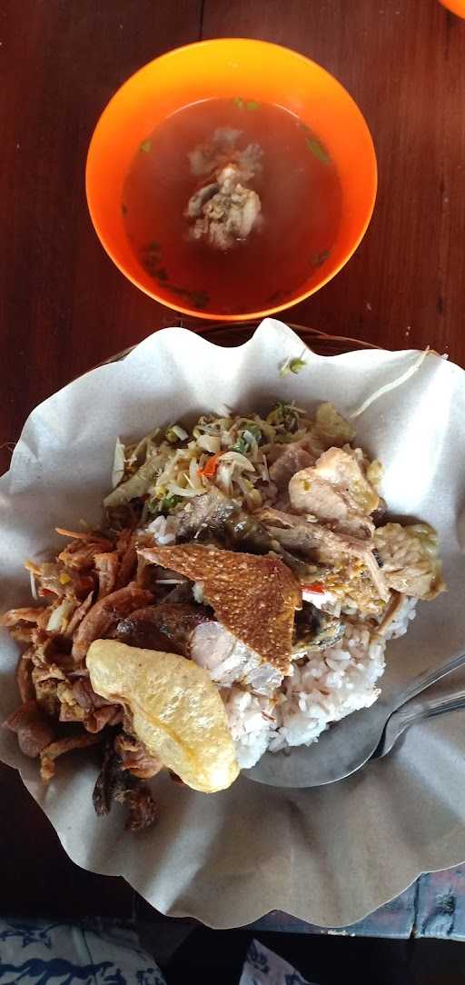 Warung Makan Babi Guling Pande 3