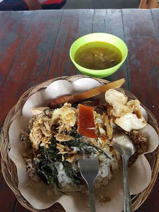 Warung Makan Babi Guling Pande 7