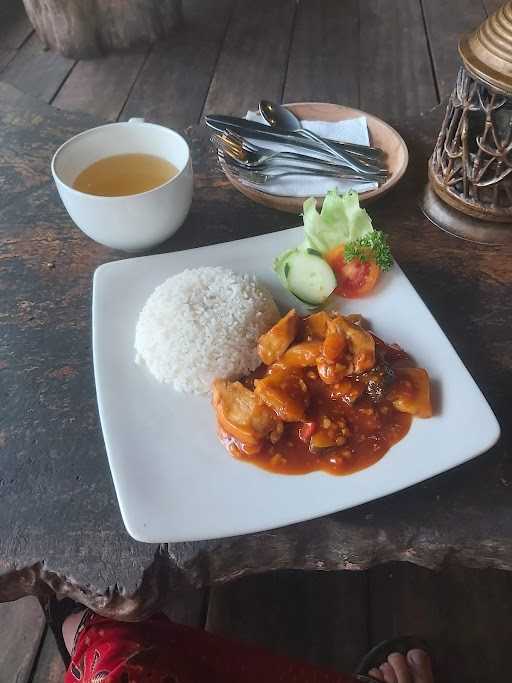 Warung Rekreasi Bedugul 10