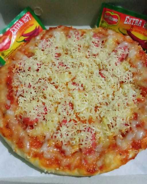 Dapur Shereena Snack & Pizza 3