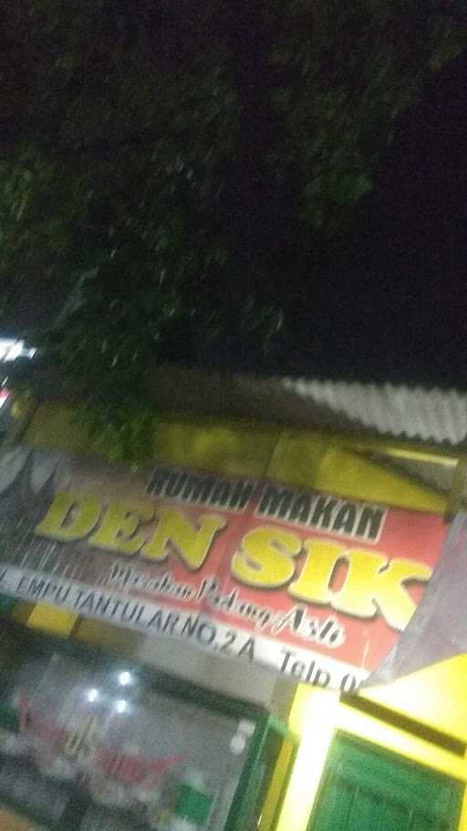 Rumah Makan Den Siko 9