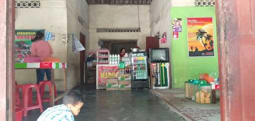 Warung Makan Madiun 10