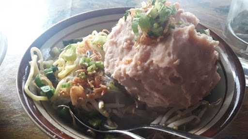 Mie Bakso & Mie Gorowok Teh Ai 1