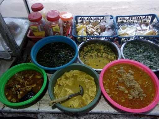 Marnis Warung (Masakan Babi) 10