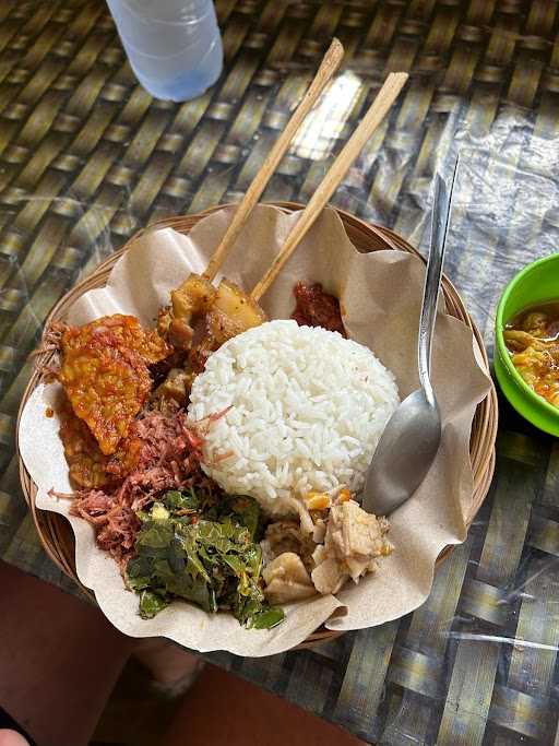 Marnis Warung (Masakan Babi) 2