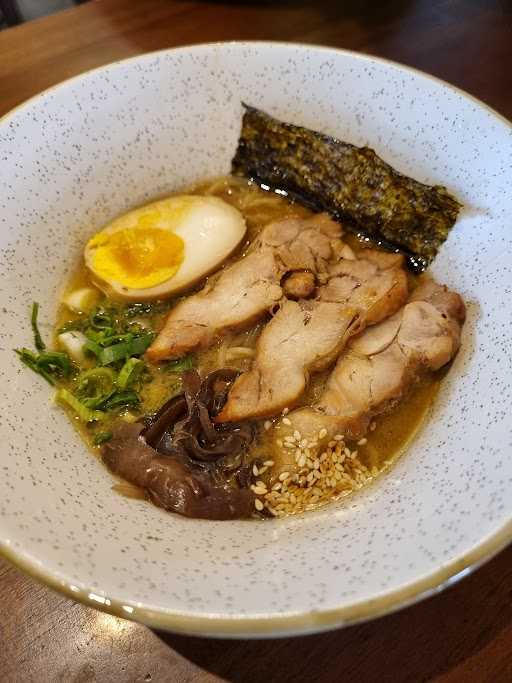 Keruma Ramen Bar 10