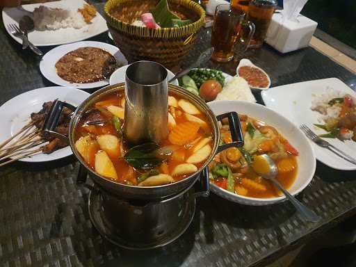 Rumah Makan Saluyu 9