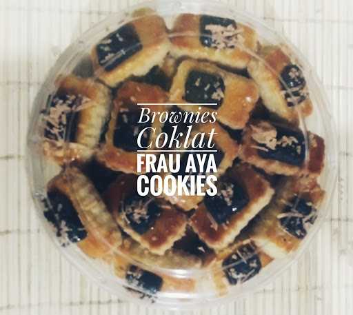 Frau Aya Cookies 5