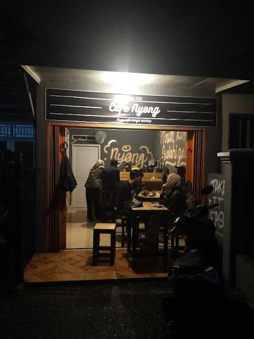 Cafe Nyong 5