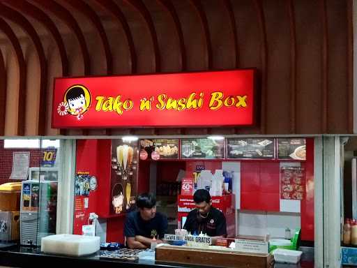 Tako & Sushi Box 9