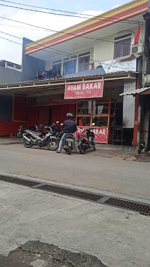 Ayam Bakar Mbak Tia 1