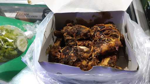 Ayam Bakar Uda Helmi 4