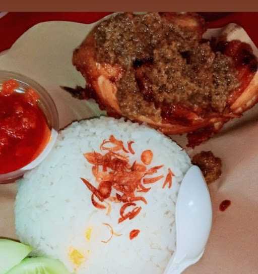 Ayam & Ikan Bakar Madu Kujang 1