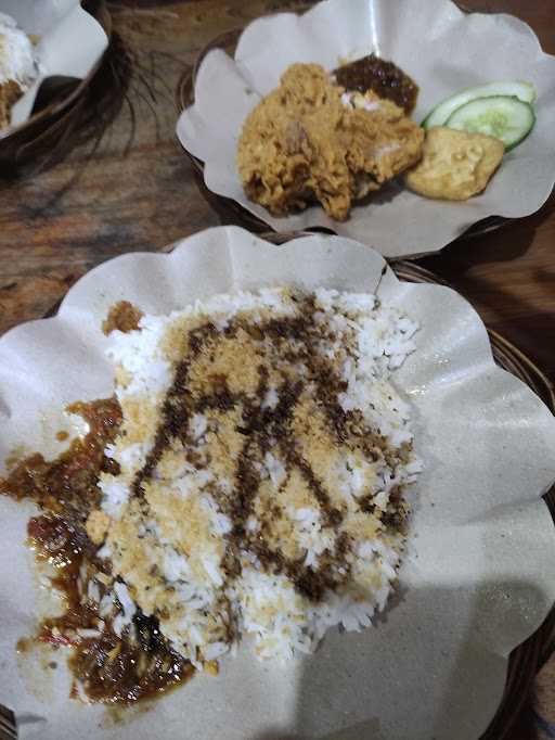 Ayam Nelongso Golok Semar Yahyanuih Margonda 5