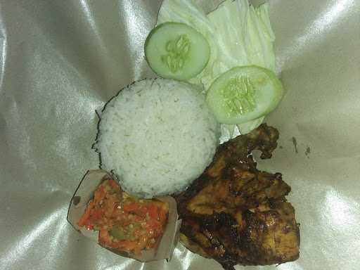 Ayam Penyet Kedoya 4