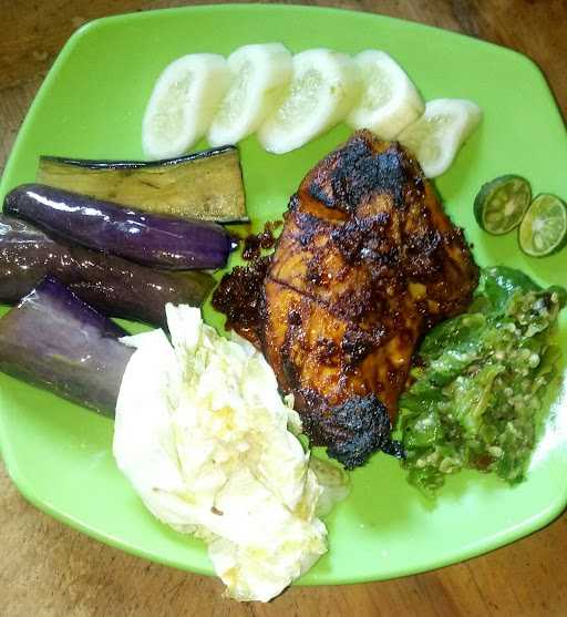 Ayam Penyet Sambel Ijo Mas Dim 1