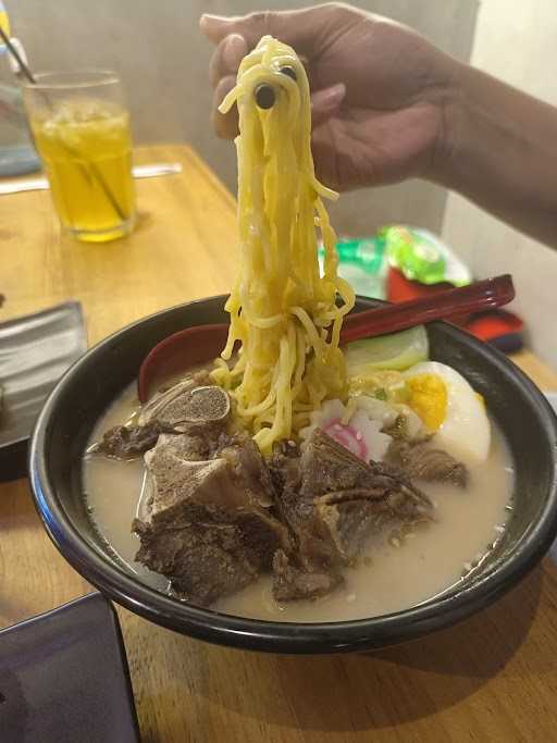 Kazyuki Ramen Beji 1