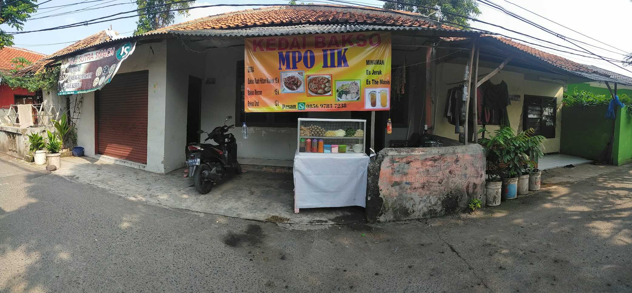 Kedai Bakso ''Mpo Iik'' 4