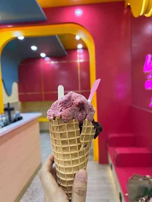 Lets Go Gelato Margo City Depok 2