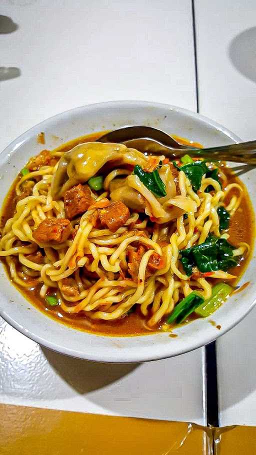 Mie Ayam Gajah Mungkur 1