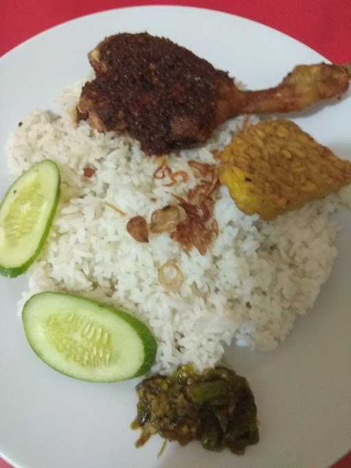 Nasi Bebek Estoh Khas Madura 3