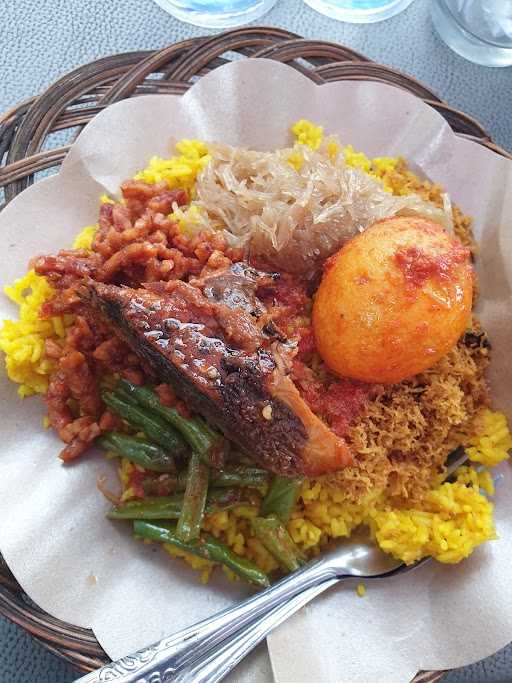 Nasi Kuning Ambon Margonda 3