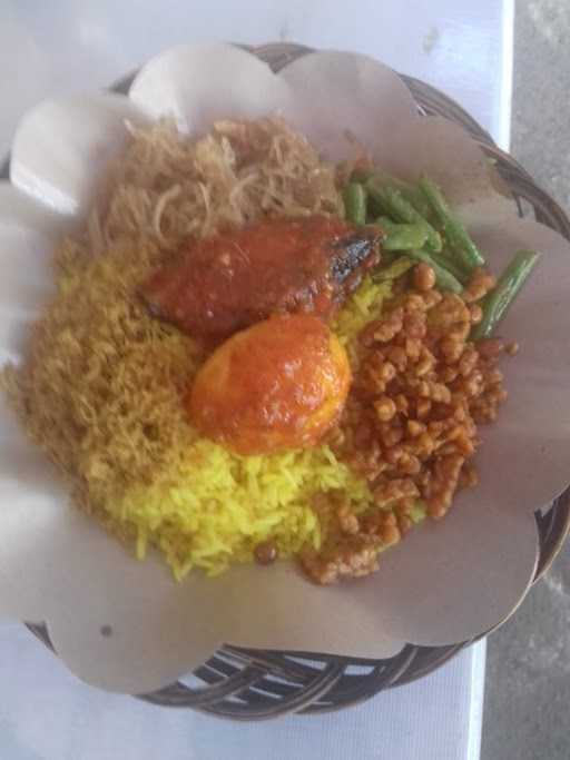 Nasi Kuning Ambon Margonda 4