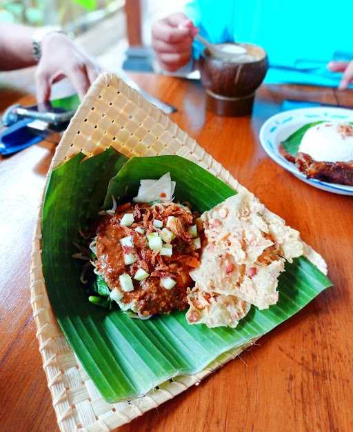 Garang Asem Ayam Kampung Mbah Srini Cabang Depok 1