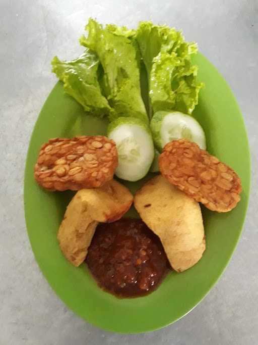 Rumah Makan Sobat Barel 9