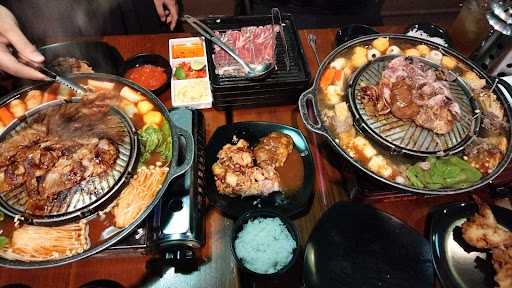 Sogogi Shabu & Grill - Margonda 4