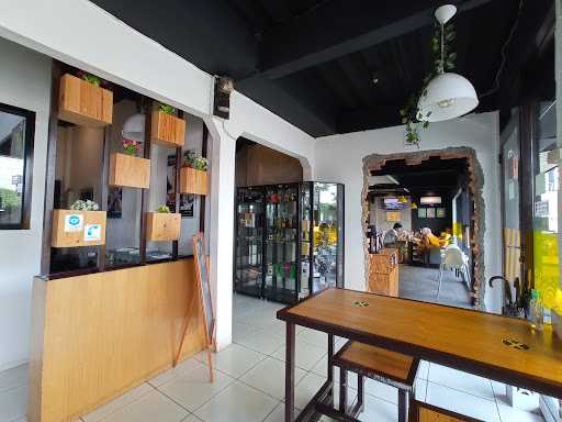 Tatap Moeka Coffee And Resto - Margonda Raya Depok 8