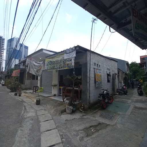 Warung Ayam Penyet Bu Ani 9