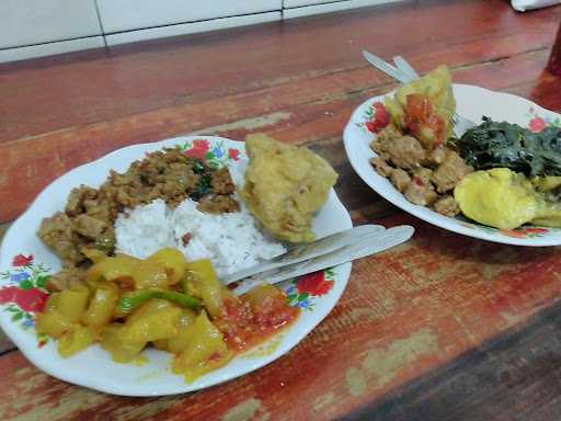 Warung Nasi Sasari 8