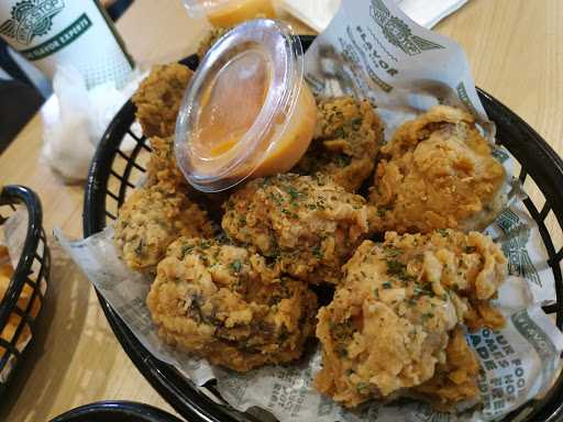 Wingstop Margocity 2