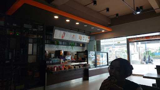 Dunkin' Donuts 2