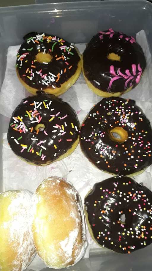 Yummy Donuts 4