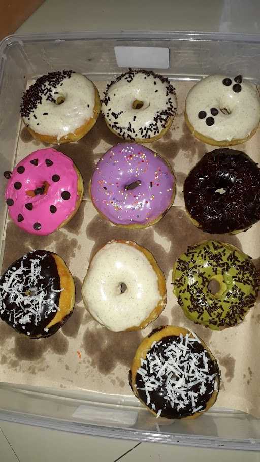 Yummy Donuts 9