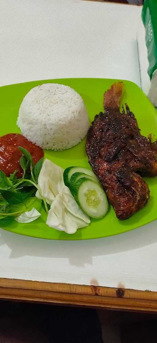 Ayam & Ikan Bakar Empux 5