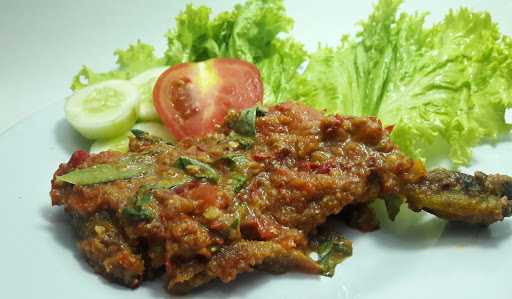 Ayam Penyet Mas Djoko 9