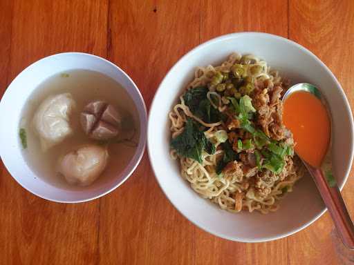 Mie Ayam Dan Pempek Surya 4