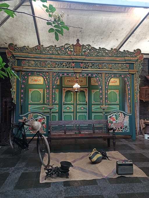 Rumah Cikunir 3