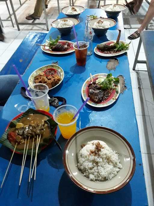 Taman Kuliner Keluarga 3