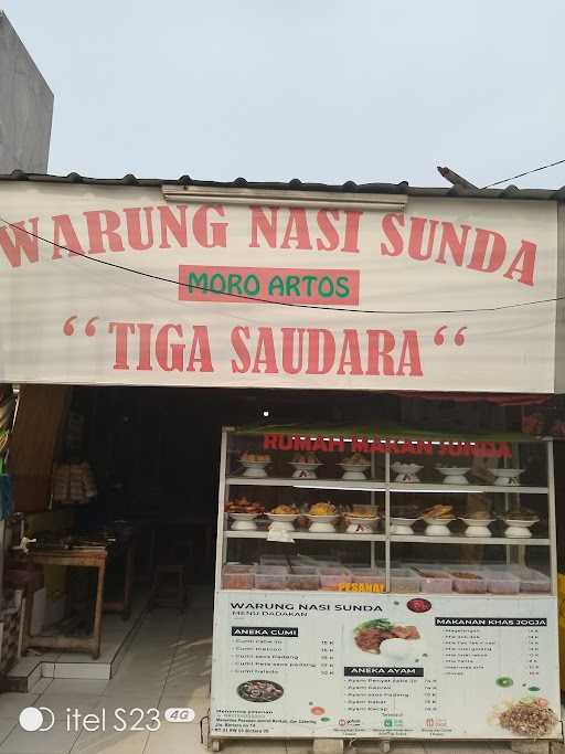 Warung Nasi Sunda 3 Sodara 1