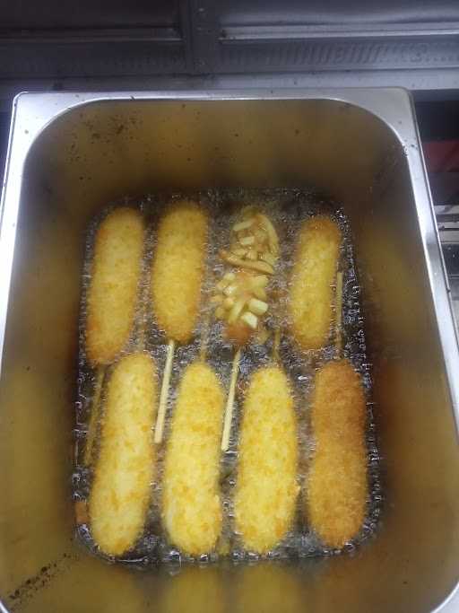 Corndog Mozarella Novinov Alun Alun Bekasi 6