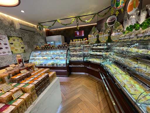 Holland Bakery 7