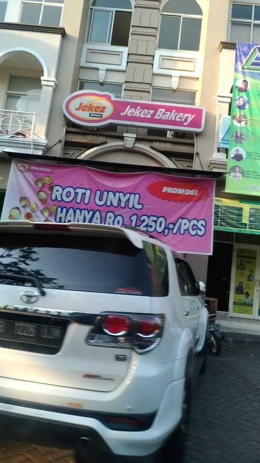 Jekez Bakery 6