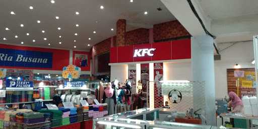 KFC - Mall Pekayon 10