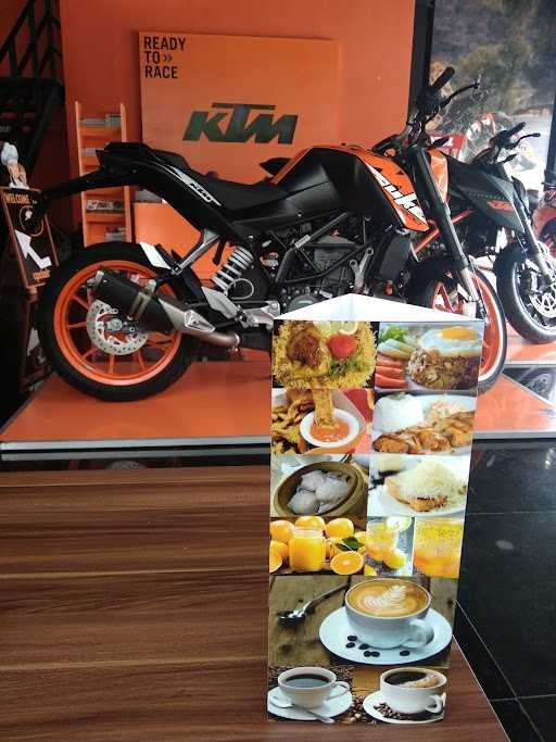 Racer Cafe Bekasi 9