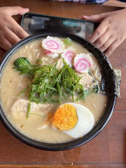 Yoru Ramen Bar 10